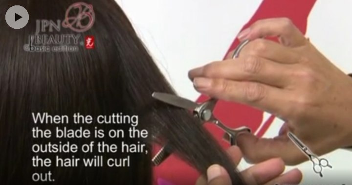 How to cut to make hair curl out